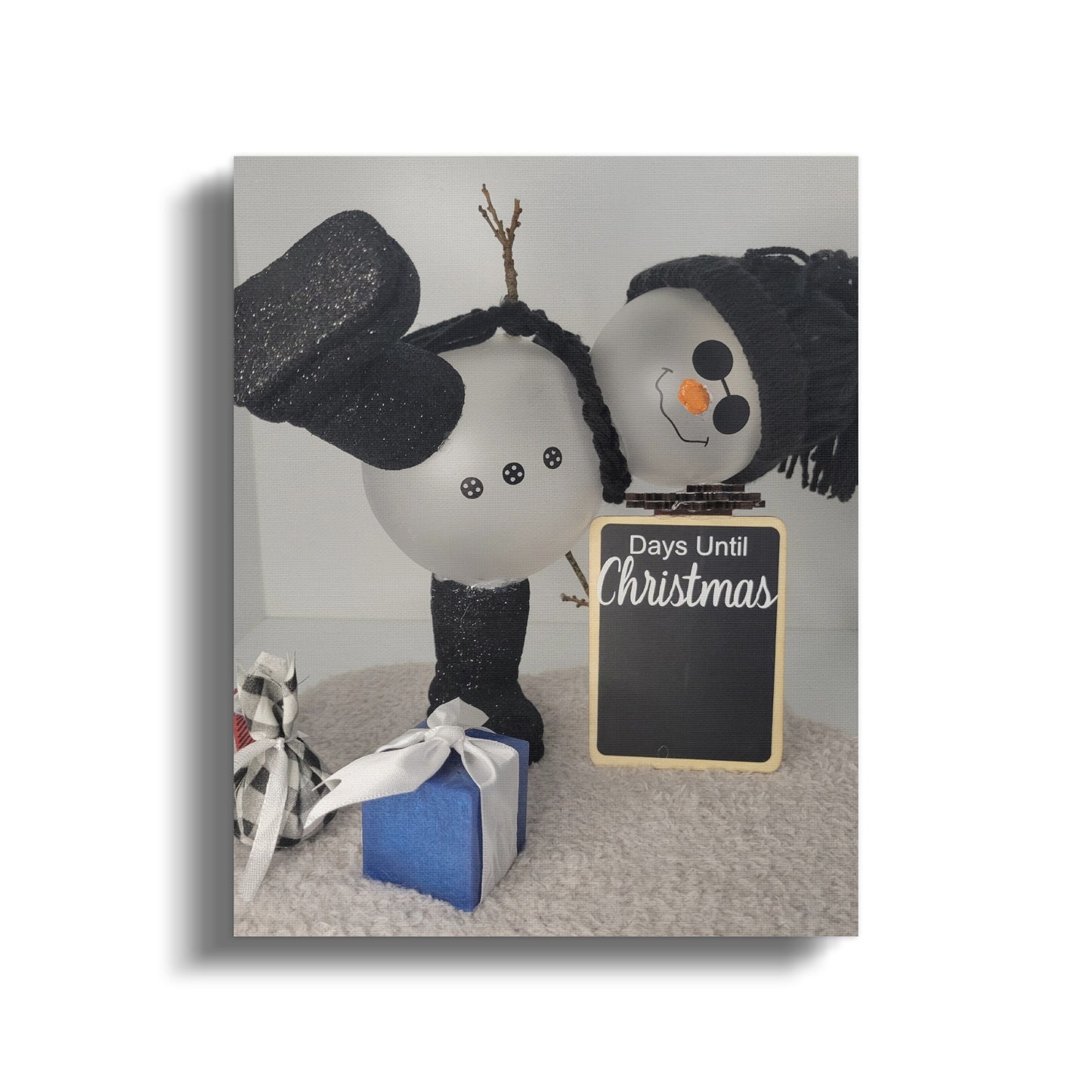 Christmas Countdown Snowman Decoration for Festive Home Use