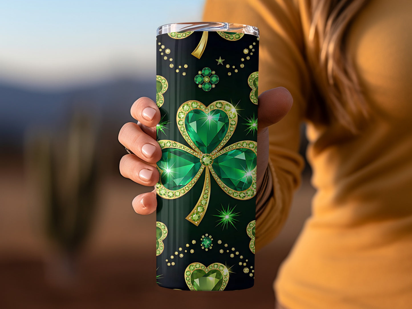 Sparkling Green Shamrock Design Tumbler Cup