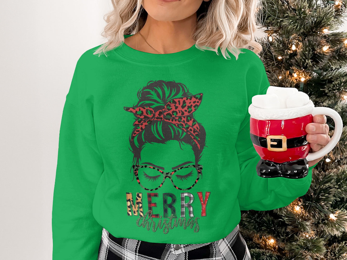 Merry Christmas Leopard Print Graphic Sweatshirt