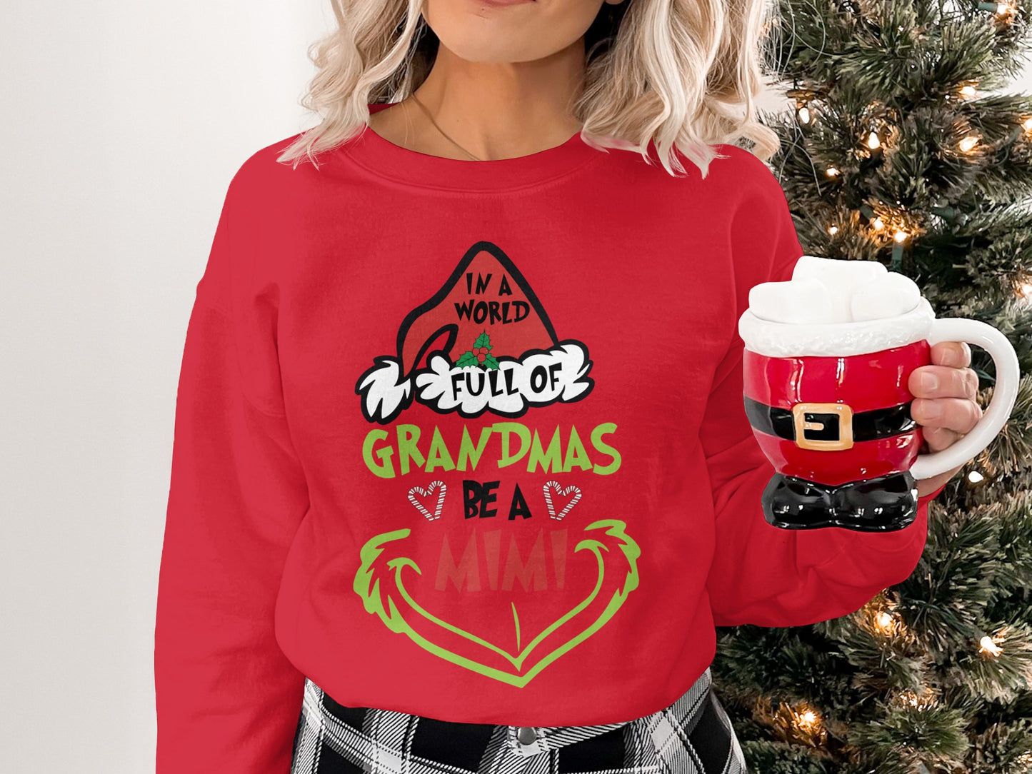 In A World Full Of Grandmas Be A Mimi sweater
