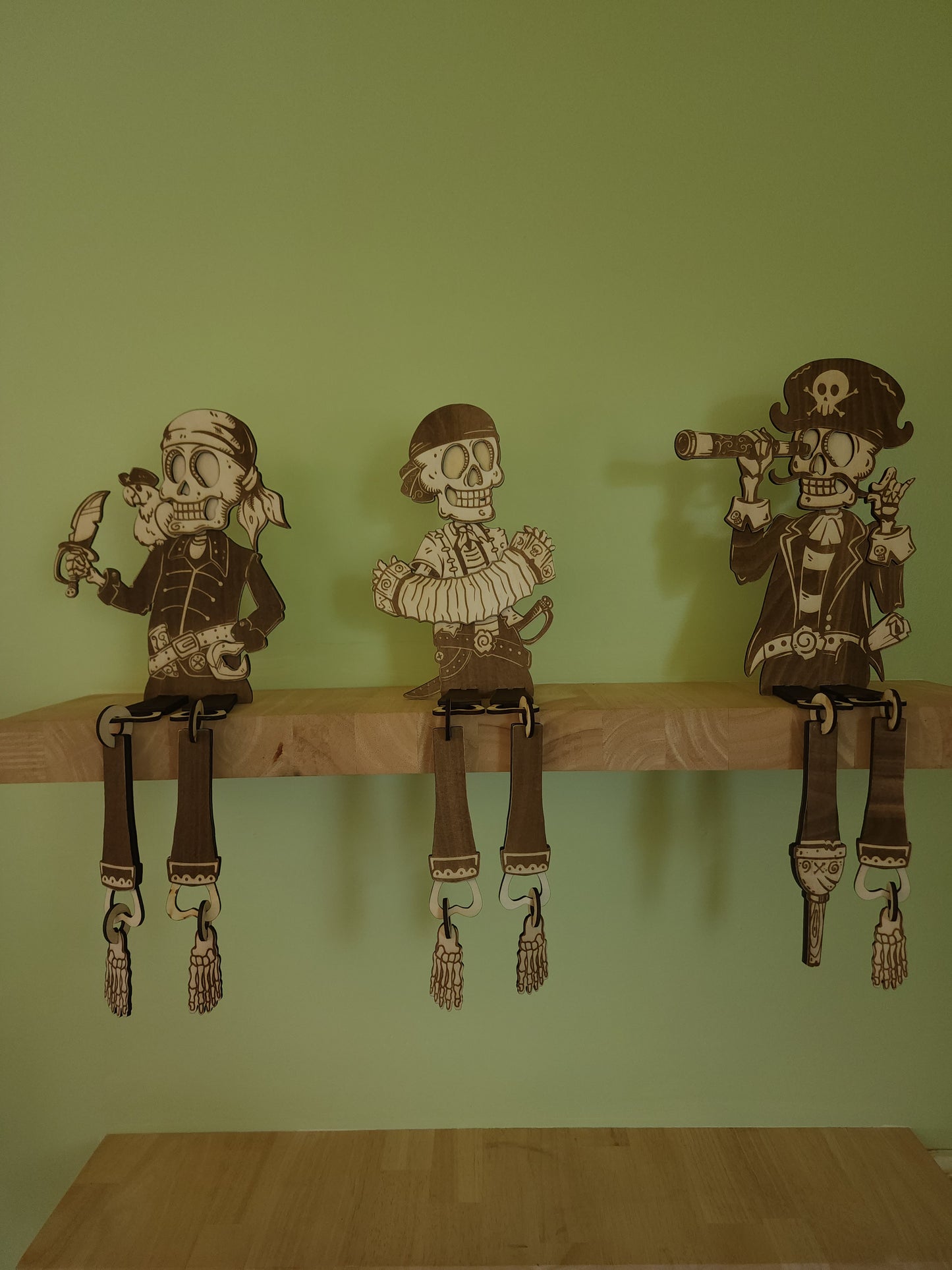 Sitting Pirates 3D Birchwood